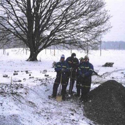 Vi kom lige igang og måtte efter en uge kapitulere, det blev for koldt